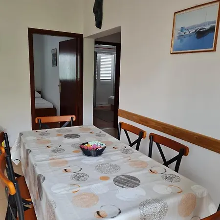 Sara Apartment Trogir