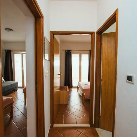 Apartment Sara Trogir