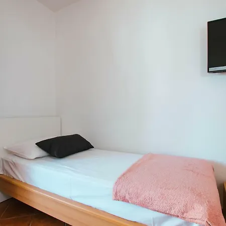 Apartment Sara