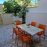 Apartament Sara