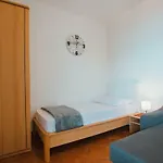 Apartamento Sara Trogir
