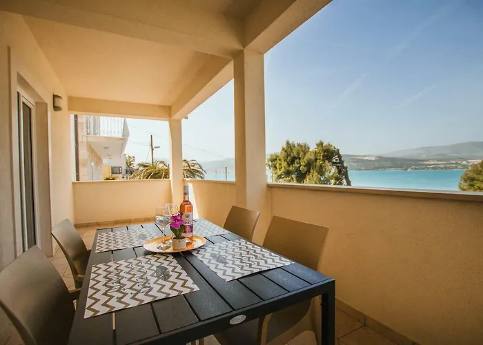 Sara Apartament Trogir