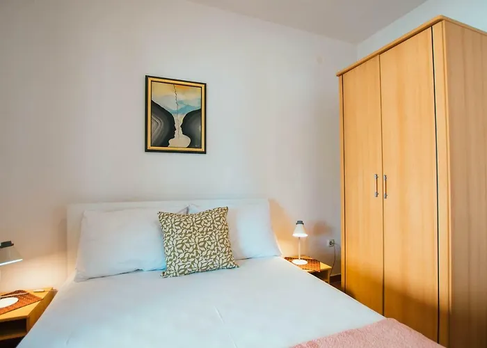 Sara Apartament Trogir